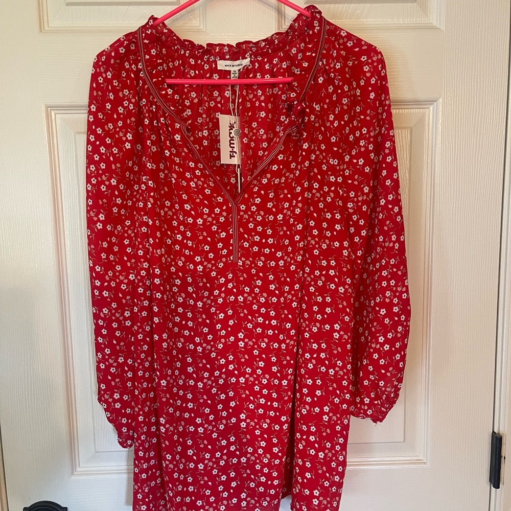 Max Studio NWT 1X Blouse